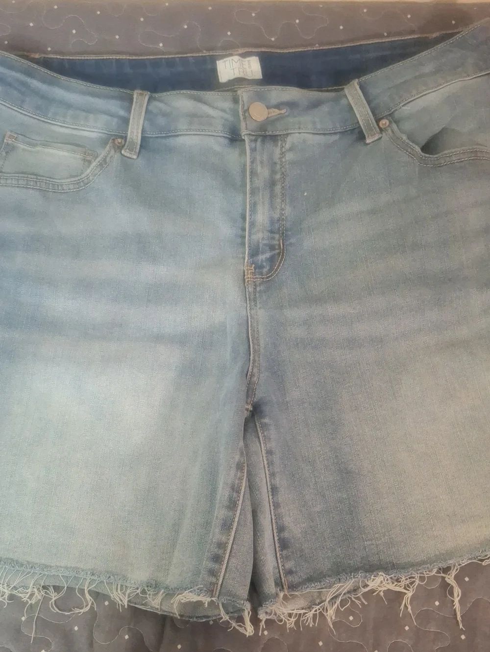 Time and Tru Light Blue Women's Denim Shorts size 16